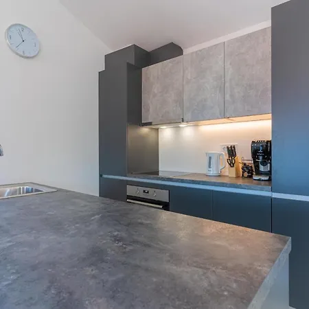 Sunrise Island Loft Cres