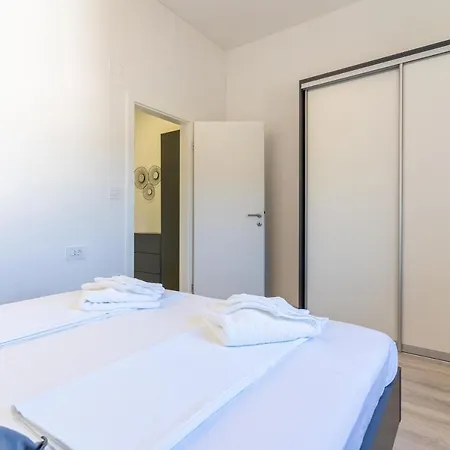 Sunrise Island Loft *